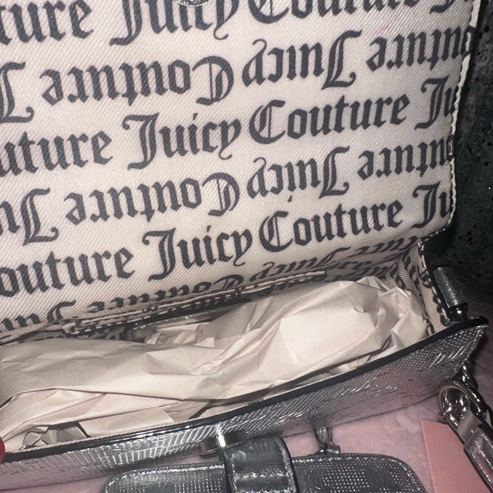 Juicy Couture silver shoulder bag and matching wallet set - Picture 5 of 9